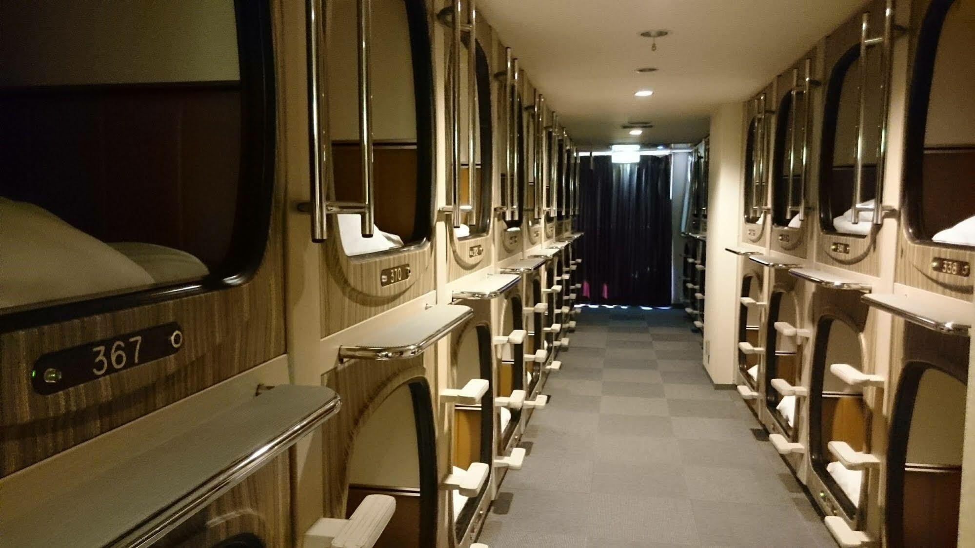 Capsule And Sauna New Japan Ex Hiroshima Exterior foto